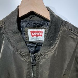 Levi’s Bomber jacket
